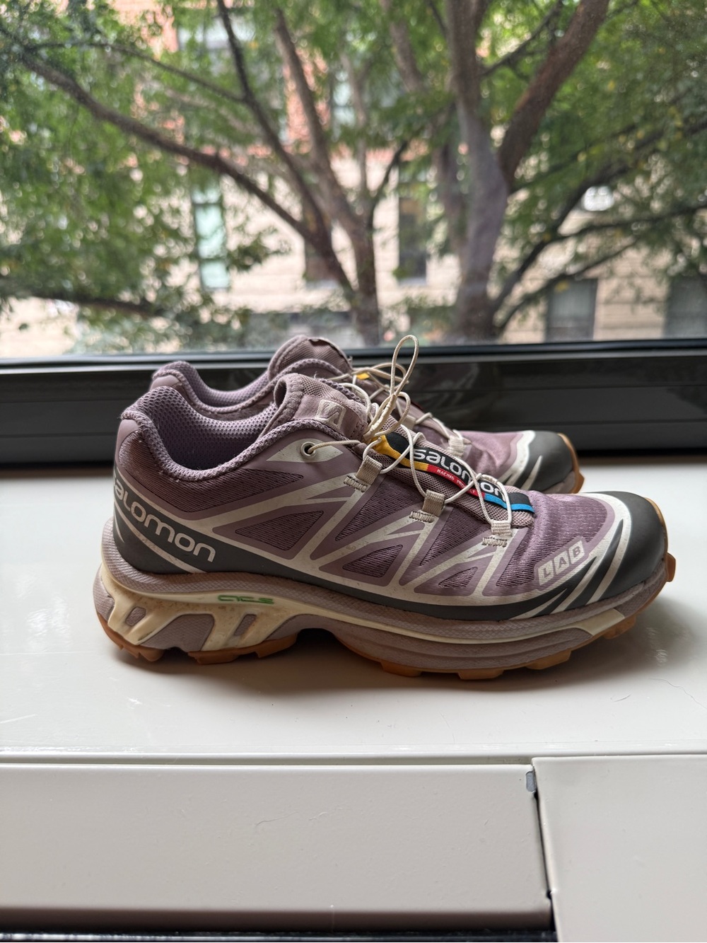 Salomon XT-6 Quail Plum Kitten Vanilla Ice Women’s 6.5 / Men’s 5.5